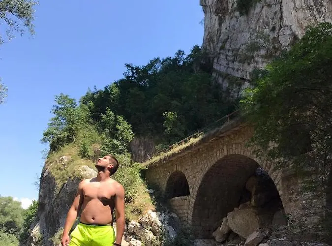 Апартаменты Odmaraliste Vlasko Zdrelo *