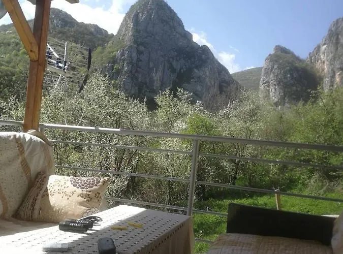 Odmaraliste Vlasko Zdrelo Апартаменты Пирот