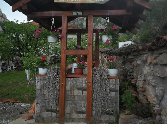 Апартаменты Odmaraliste Vlasko Zdrelo