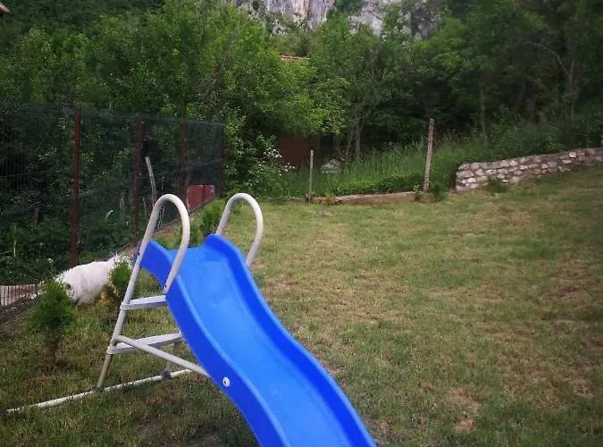 Odmaraliste Vlasko Zdrelo * Пирот